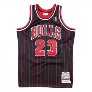 Michael Jordan Mitchell & Ness Chicago Bulls Alternate 1996-97 Hombre | 7941MNOGJ