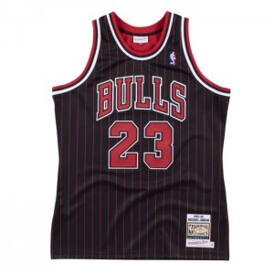 Michael Jordan Mitchell & Ness Chicago Bulls 1995-96 Hombre | 4758ELMAU