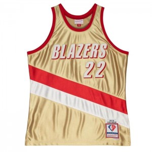 NBA Swingman Mitchell & Ness 75th Anniversary Gold Clyde Drexler Portland Trail Blazers 1991-92 Jersey Hombre | 6475JAXEK