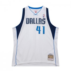 NBA Swingman Mitchell & Ness Dirk Nowitzki Dallas Mavericks White 2010-11 Jersey Hombre | 4130JGQBM