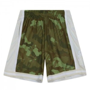 Short Mitchell & Ness Ghost Green Camo Milwaukee Bucks 2000-01 Hombre | 9803KTQGH